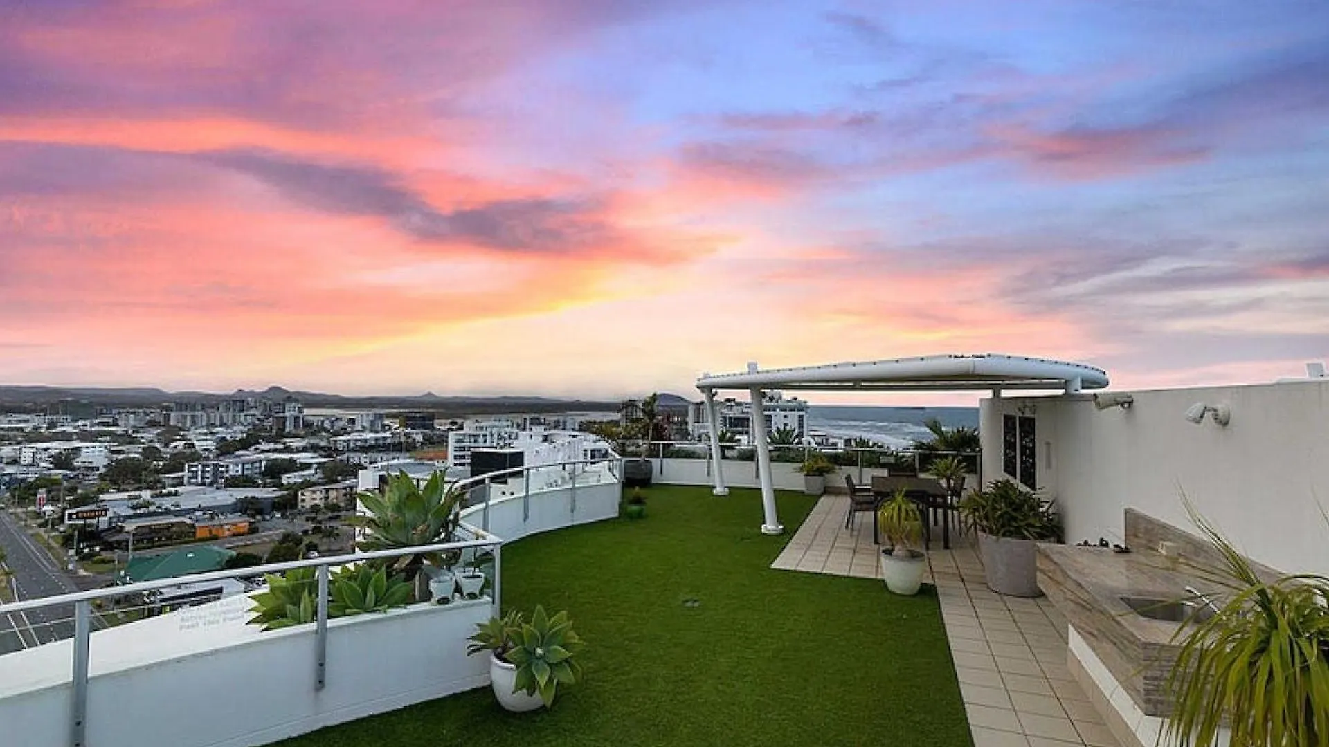 Sebel Apartments - Beautiful 2 Bedroom With Private Rooftop - Chm Maroochydore